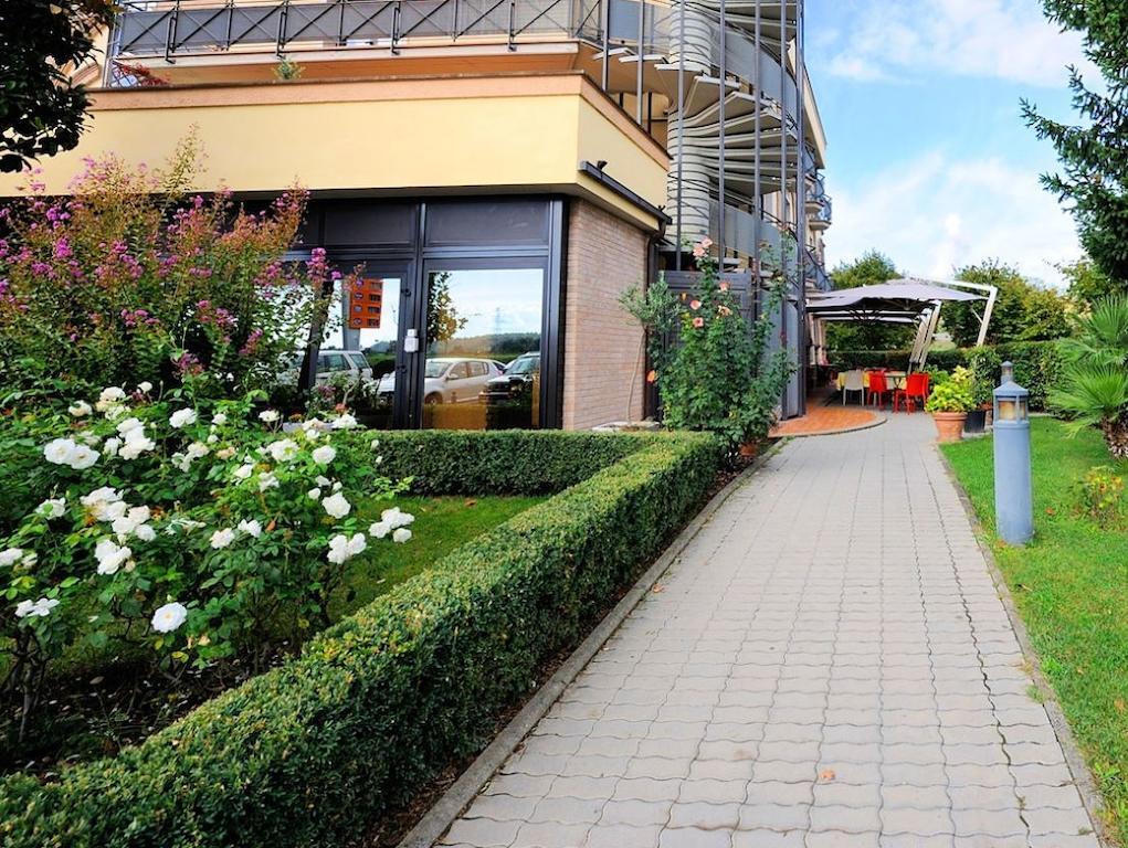 Hotel Fondovalle Città della Pieve Exteriör bild