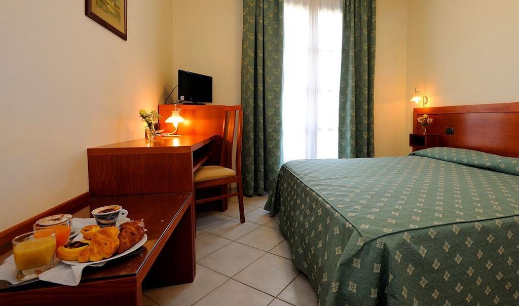 Hotel Fondovalle Città della Pieve Exteriör bild